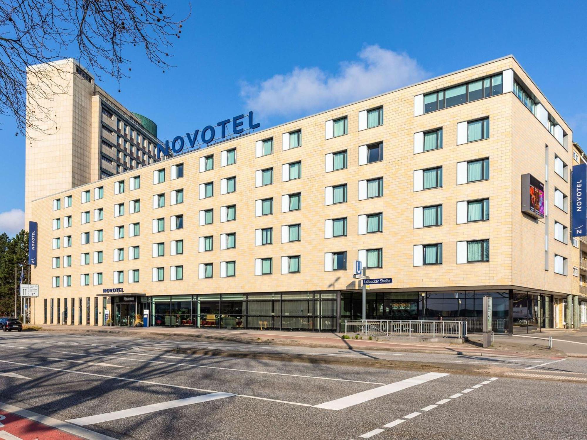 Novotel Hamburg City Alster Esterno foto